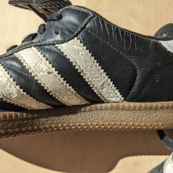 Vintage Adidas Samba Sneakers - Picture 4 of 13